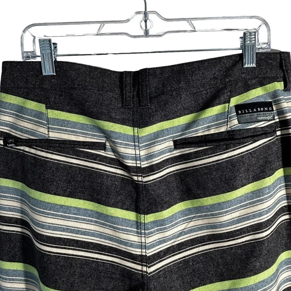 Billabong Men’s Platinum Land & Water Board Shorts Swim Trunks Stretch Beach 32